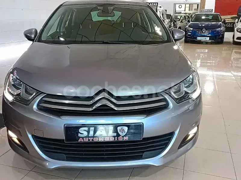 Usado Citroën C4 Feel 99 CV (72 kW) 2017 Gris / plata Berlina