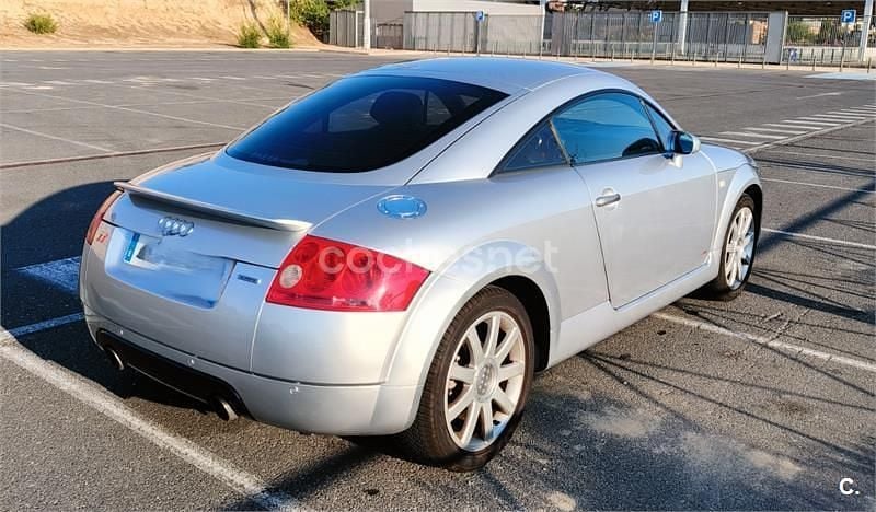 Gris / plata Usado 2000 Audi TT Coupe | 6500 € (Precio justo) - Imagen 1/4