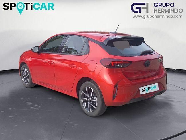 Usado Opel Corsa 100 CV (73 kW) 2024 Rojo Utilitario