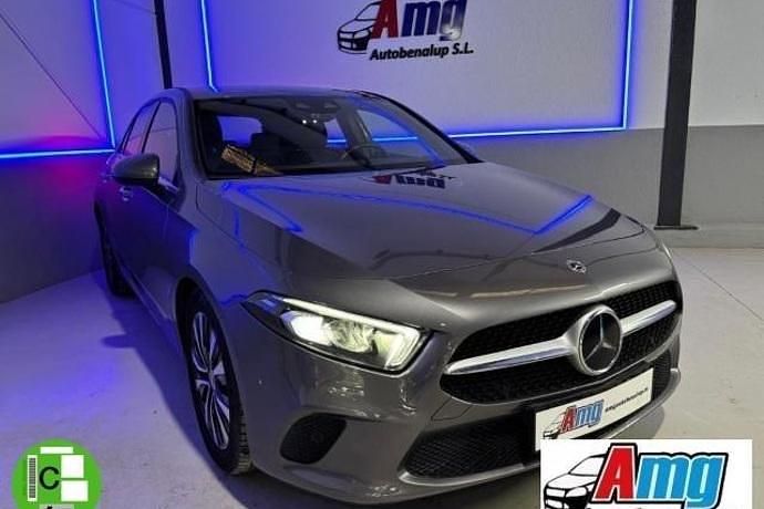 Usado Mercedes A180 115 CV (84 kW) 2020 Berlina