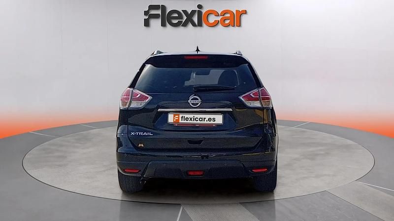 Usado Nissan X-Trail N-Connecta 131 CV (96 kW) 2017 Negro SUV