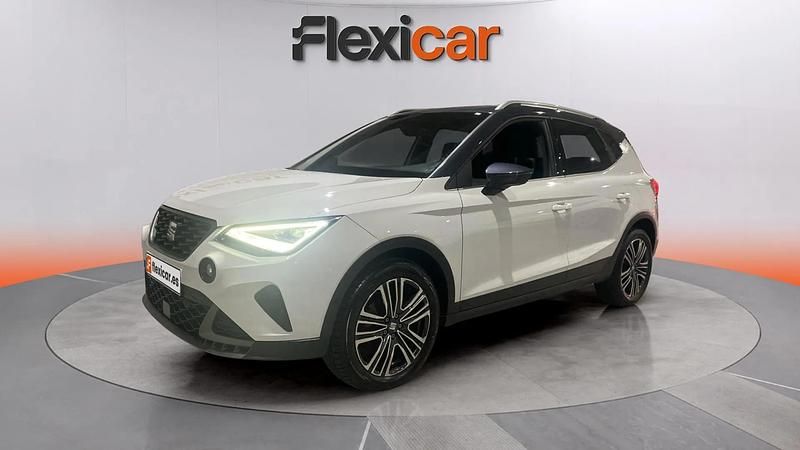 Usado Seat Arona FR 116 CV (85 kW) 2024 Blanco SUV