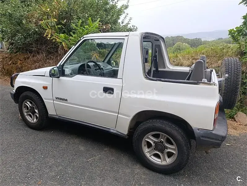 Usado Suzuki Vitara 80 CV (58 kW) 1999 Blanco SUV