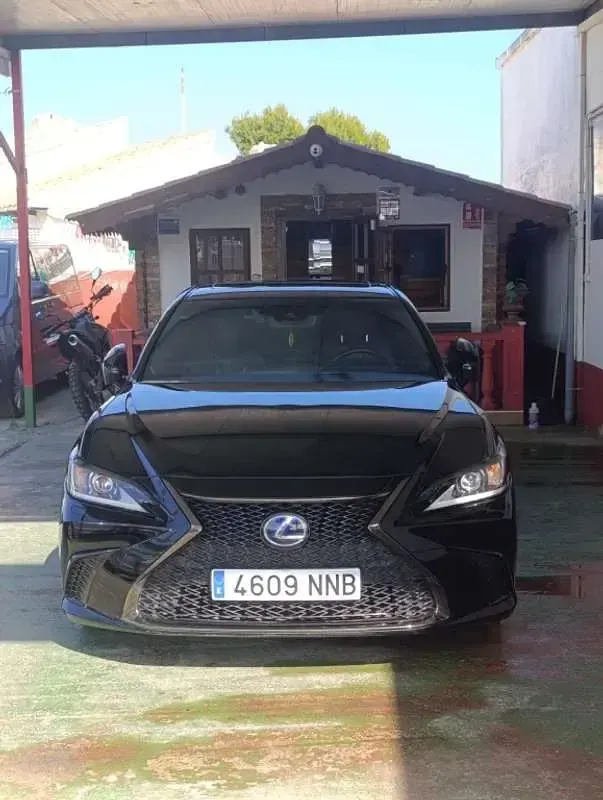 Usado Lexus ES300 Sport Line 218 CV (160 kW) 2020 Negro Berlina