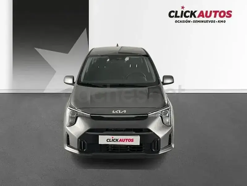 Usado Kia Picanto 63 CV (46 kW) 2024 Gris / plata Utilitario