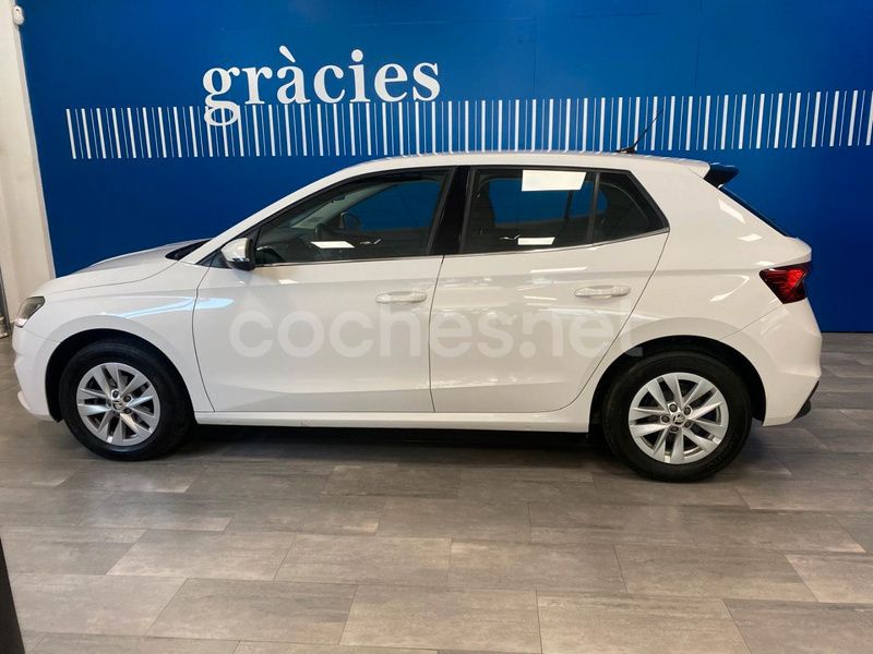 Blanco Usado 2023 Skoda Fabia Style Berlina | 16.900 € (Precio justo) - Imagen 1/4