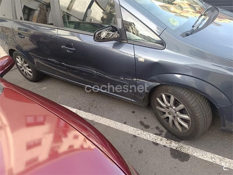 Usado Opel Zafira Enjoy 120 CV (88 kW) 2006 Gris / plata Monovolumen