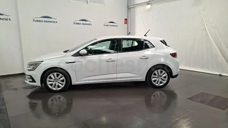 Usado Renault Mégane II Intens 115 CV (84 kW) 2023 Blanco Berlina