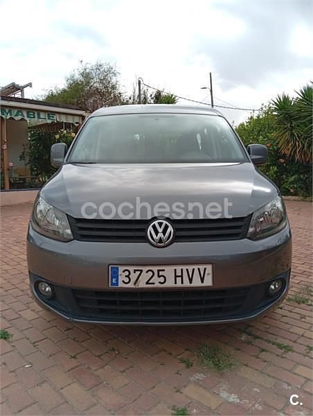 Usado VW Caddy Pro 110 CV (80 kW) 2014 Gris / plata Monovolumen