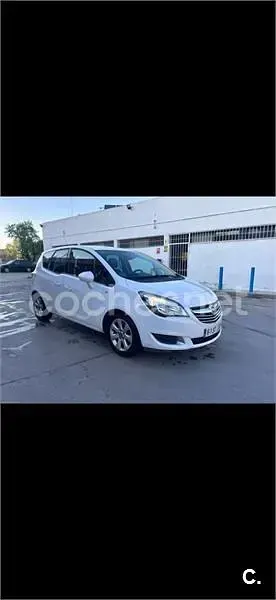 Usado Opel Meriva Excellence 110 CV (80 kW) 2015 Blanco Monovolumen