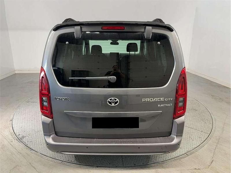 Usado Toyota Proace City Active 50 kW (68 CV) 2023 Monovolumen
