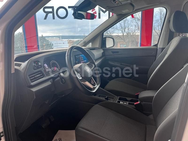 Usado VW Caddy Maxi 122 CV (89 kW) 2024 Blanco Monovolumen