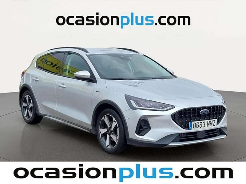 Usado Ford Focus Active 155 CV (114 kW) 2024 Plateado Utilitario