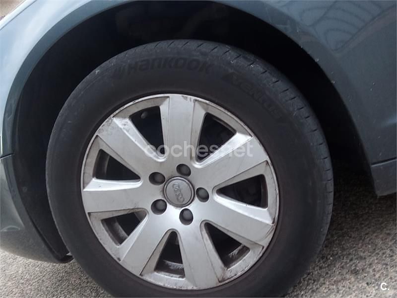 Usado Audi A6 225 CV (165 kW) 2005 Gris / plata Berlina