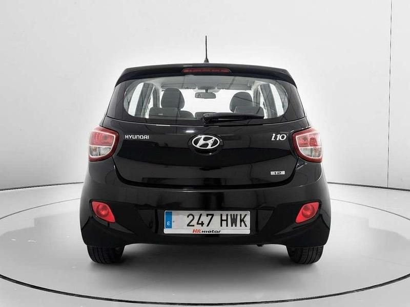 Usado Hyundai i10 GO! 87 CV (63 kW) 2014 Negro Utilitario