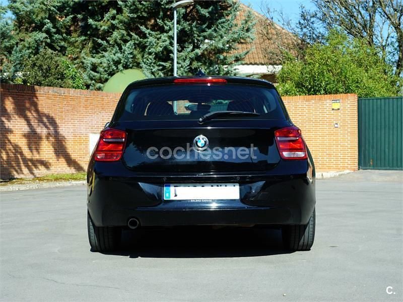 Usado BMW 116 Comfort Edition 136 CV (100 kW) 2015 Negro Utilitario