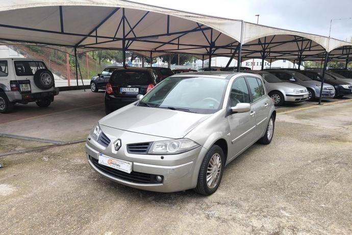 Bronce Usado 2007 Renault Mégane II Expression Berlina | 3300 € (Precio justo) - Imagen 1/4