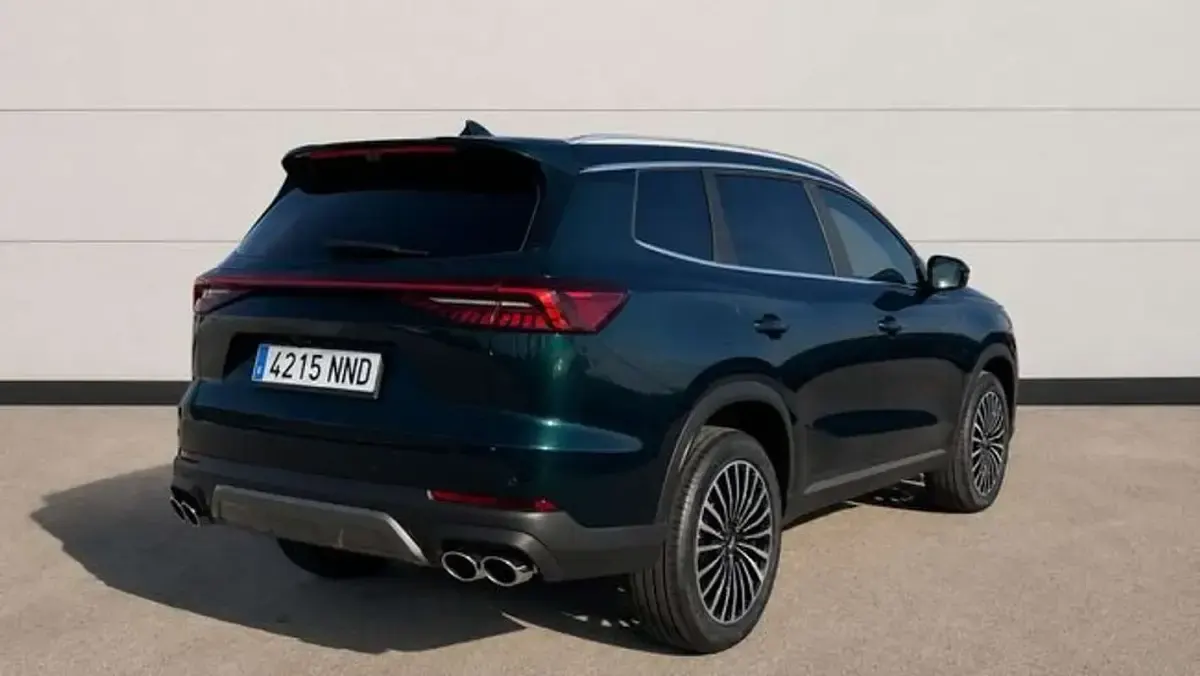 Nuevo Ebro s800 279 CV (205 kW) 2026 Verde SUV