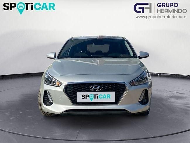 Usado Hyundai i30 110 CV (80 kW) 2018 Gris