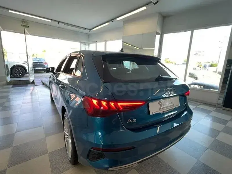 Usado Audi A3 Advanced Plus 150 CV (110 kW) 2022 Azul Berlina
