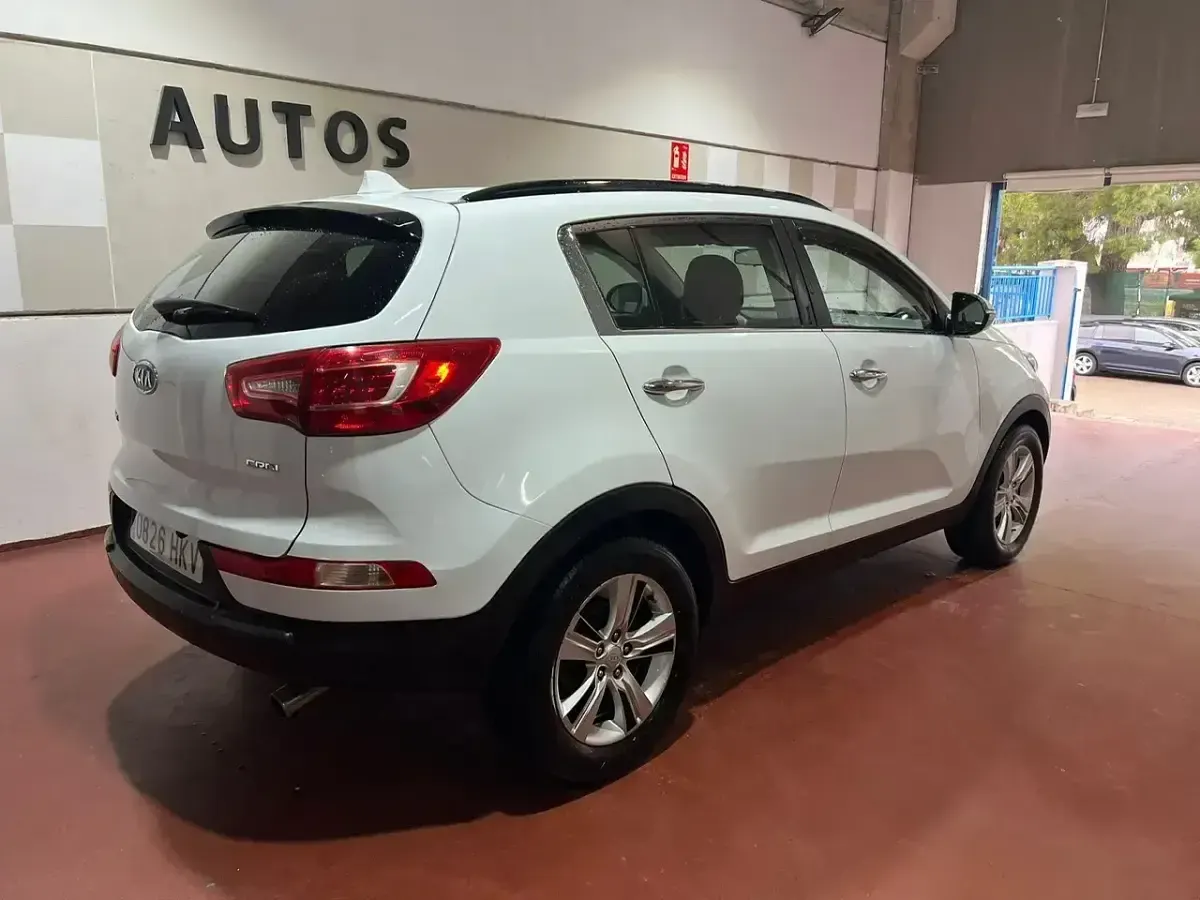 Usado Kia Sportage 115 CV (84 kW) 2012 Blanco SUV