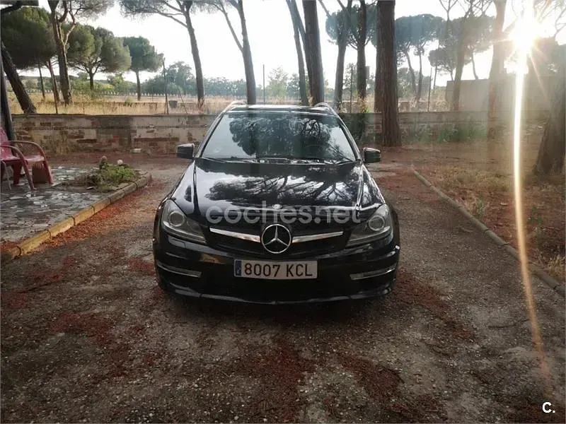 Usado Mercedes C350 Avantgarde 265 CV (194 kW) 2012 Negro Familiar