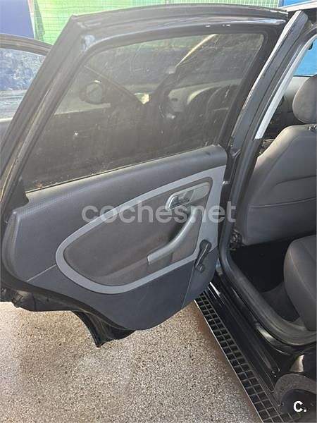 Usado Seat Cordoba Reference 70 CV (51 kW) 2007 Negro Berlina