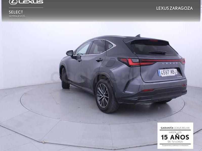 Usado Lexus NX450h+ Executive Line 306 CV (225 kW) 2022 Gris / plata SUV