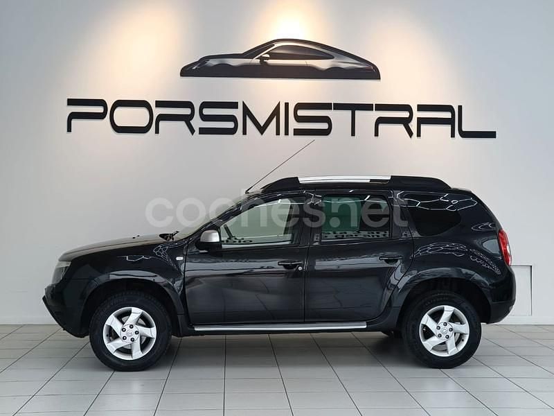 Negro Usado 2011 Dacia Duster Lauréate SUV | 7500 € (Un poco caro) - Imagen 1/4
