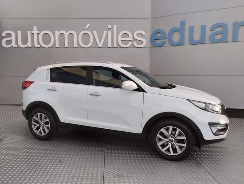 Blanco Usado 2016 Kia Sportage SUV | 12.500 € (Precio justo) - Imagen 1/4