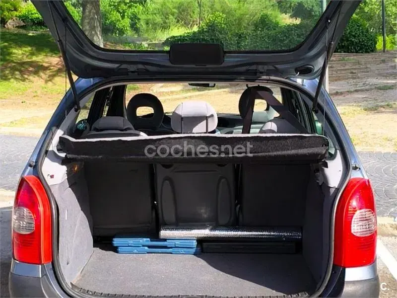 Usado Citroën Xsara Picasso 92 CV (67 kW) 2009 Gris / plata Monovolumen