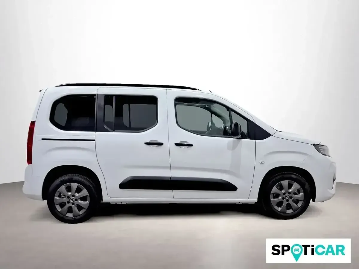 Nuevo Opel Combo 101 CV (74 kW) 2026 Blanco Monovolumen