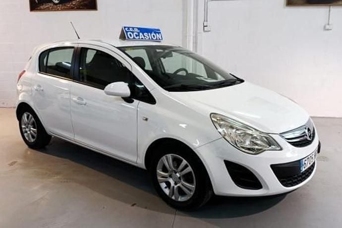 Usado Opel Corsa Edition 55 CV (40 kW) 2013 Blanco Berlina
