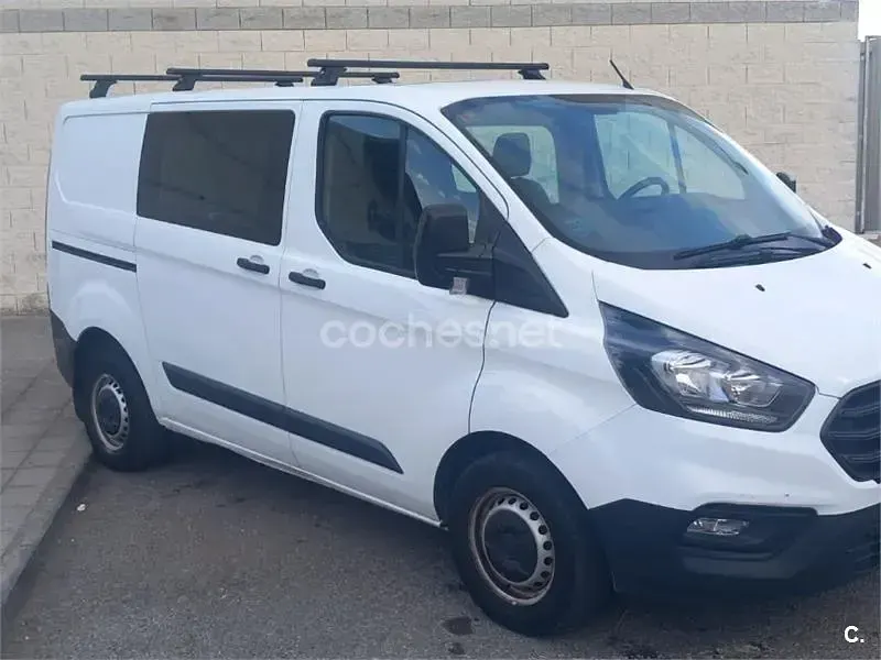 Usado Ford Transit Custom Nugget 130 CV (95 kW) 2020 Blanco Familiar