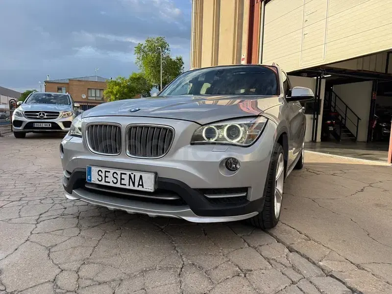 Usado BMW X1 xLine 143 CV (105 kW) 2015 Beige SUV