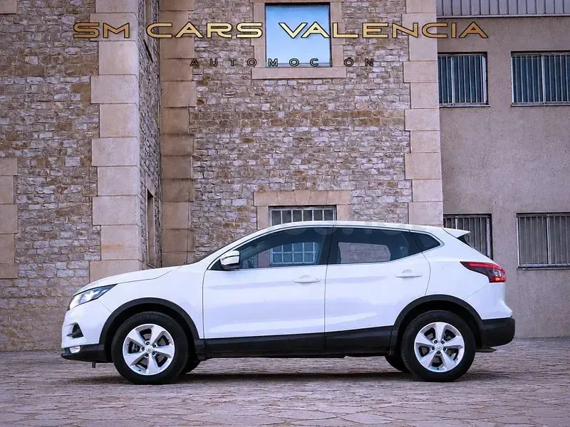 Usado Nissan Qashqai Acenta 115 CV (84 kW) 2018 Blanco SUV