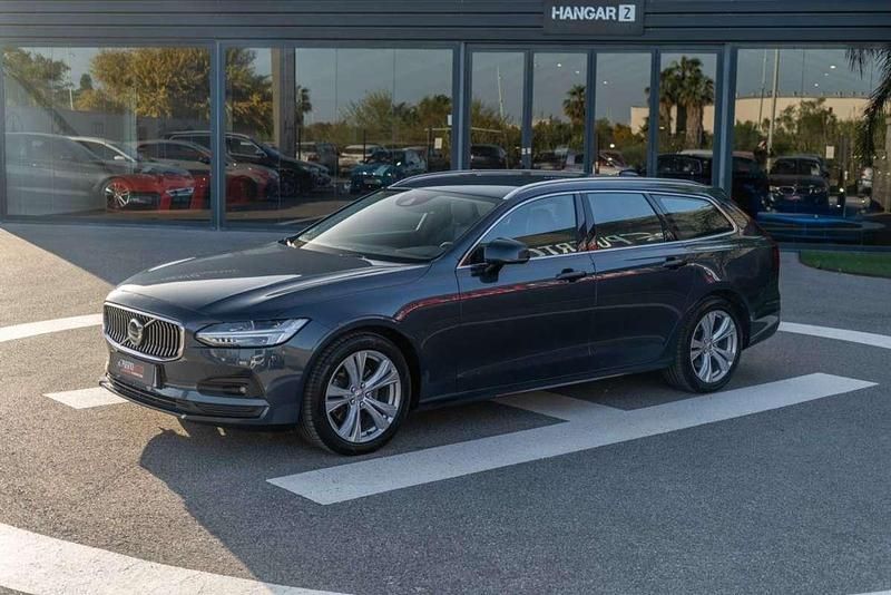 Usado Volvo V90 Momentum 197 CV (144 kW) 2021 Azul Familiar