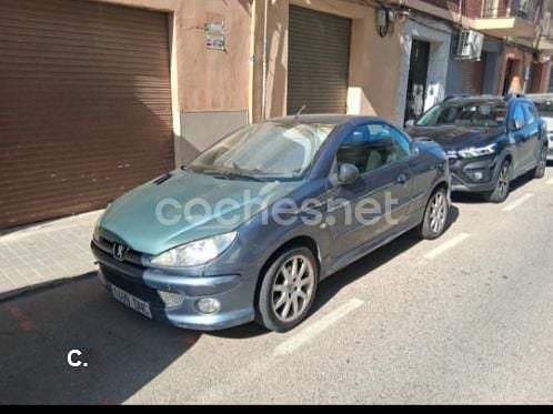 Gris / plata Usado 2005 Peugeot 206 CC Descapotable | 1699 € (Super precio) - Imagen 1/4