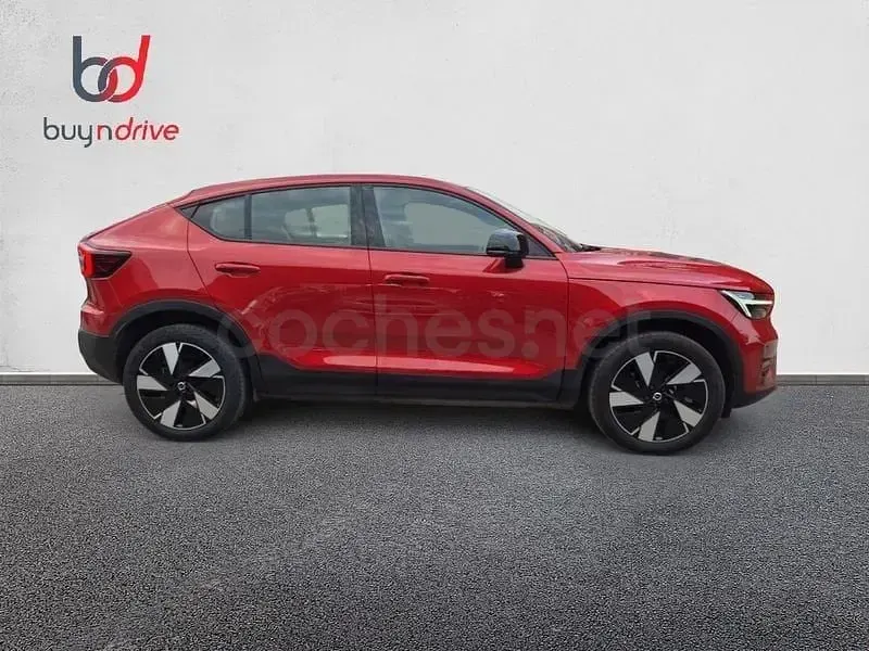 Usado Volvo EC40 Plus 185 kW (252 CV) 2024 Eléctrico SUV