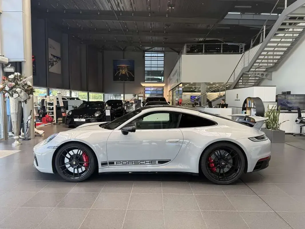 Usado Porsche 911 Carrera GTS 480 CV (353 kW) 2022 Beige Coupe