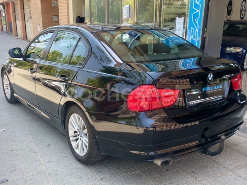 Usado BMW 320 184 CV (135 kW) 2012 Negro Berlina