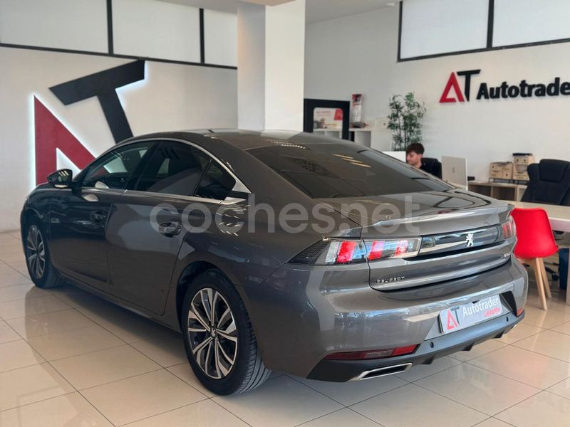 Usado Peugeot 508 Allure 130 CV (95 kW) 2019 Gris / plata Berlina