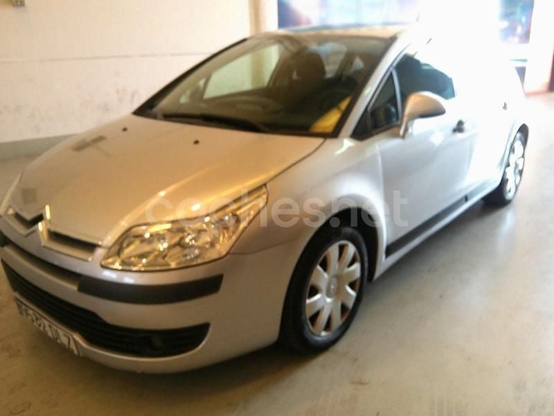 Gris / plata Usado 2005 Citroën C4 Berlina | 2760 € (Buen precio) - Imagen 1/4