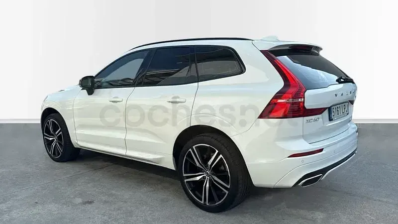 Usado Volvo XC60 R-Design 197 CV (144 kW) 2021 Blanco SUV