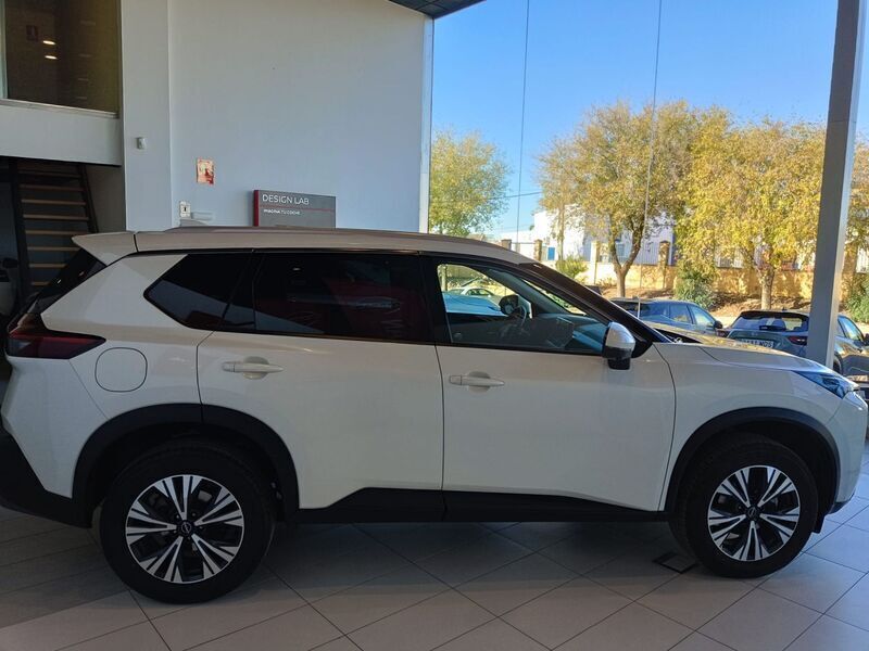 Usado Nissan X-Trail N-Connecta 163 CV (119 kW) 2024 Blanco SUV
