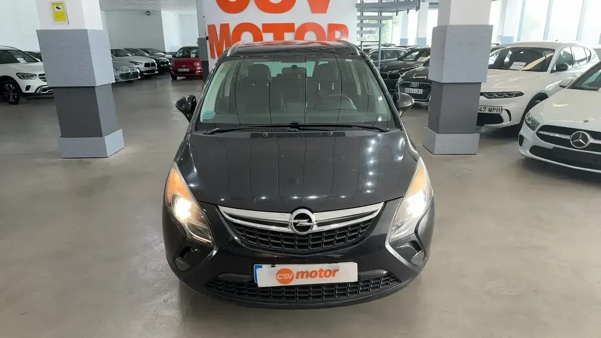 Usado Opel Zafira Excellence 136 CV (100 kW) 2016 Otro Monovolumen