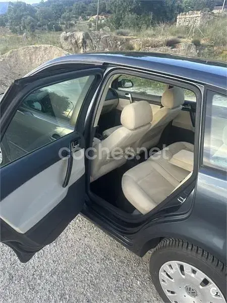 Usado VW Polo Advance 105 CV (77 kW) 2006 Verde Utilitario