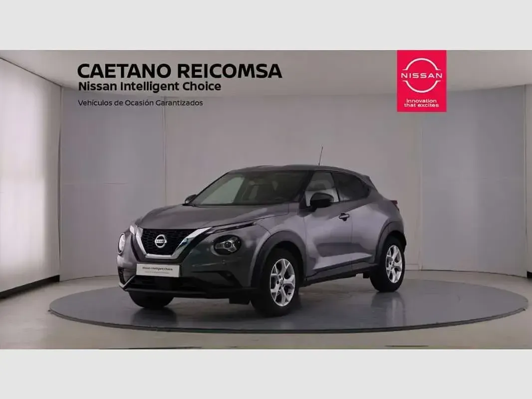 Usado Nissan Juke Acenta 114 CV (83 kW) 2022 Gris SUV