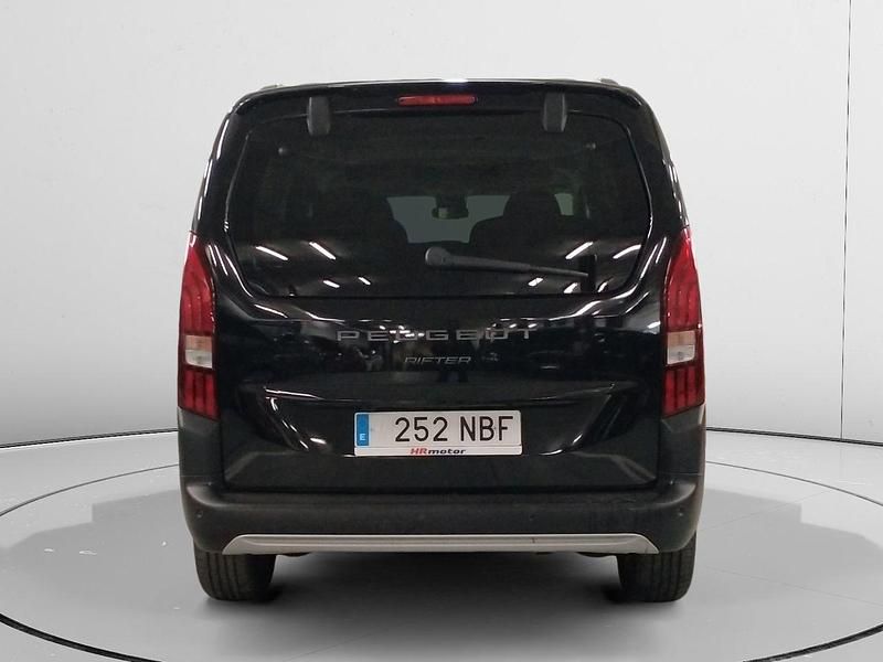Usado Peugeot Rifter GT 131 CV (96 kW) 2025 Negro Monovolumen
