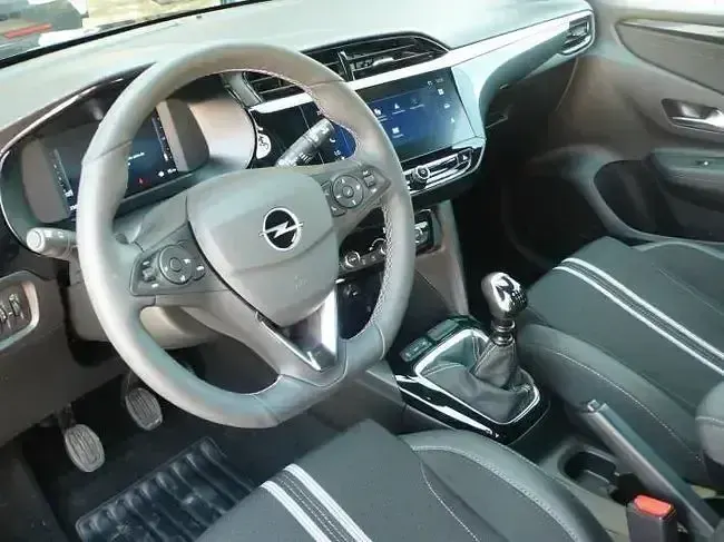 Usado Opel Corsa S 101 CV (74 kW) 2024 Grafik grey (metalizado) Utilitario